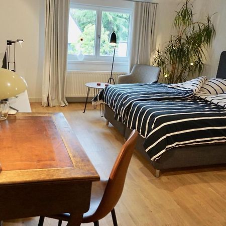 Privatzimmer Schoenfelder Düsseldorf Zewnętrze zdjęcie