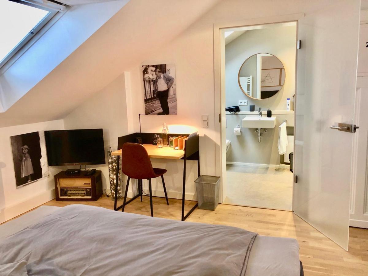 Privatzimmer Schoenfelder Düsseldorf Zewnętrze zdjęcie