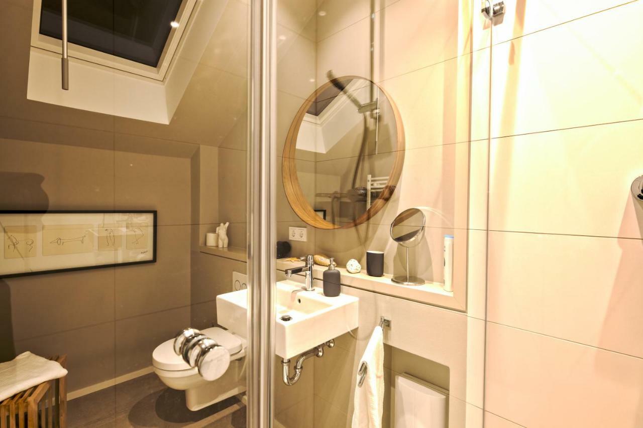 Privatzimmer Schoenfelder Düsseldorf Zewnętrze zdjęcie